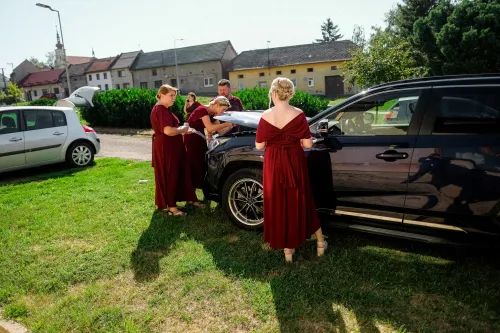 Eliška & Toník, Dvůr Honětice