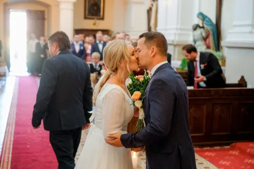 Eliška & Toník, Dvůr Honětice