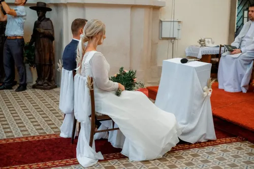 Eliška & Toník, Dvůr Honětice