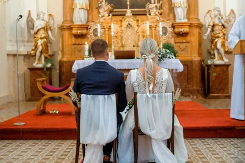 Eliška & Toník, Dvůr Honětice