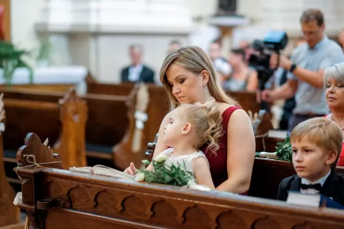 Eliška & Toník, Dvůr Honětice