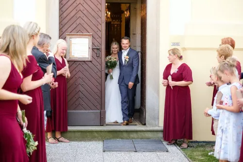Eliška & Toník, Dvůr Honětice