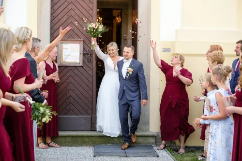 Eliška & Toník, Dvůr Honětice
