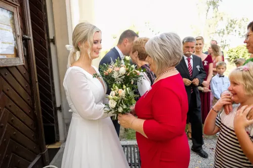 Eliška & Toník, Dvůr Honětice