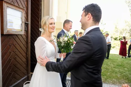 Eliška & Toník, Dvůr Honětice