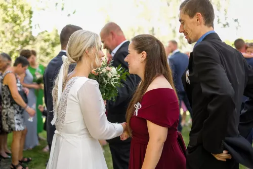 Eliška & Toník, Dvůr Honětice
