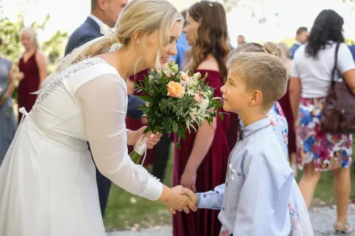Eliška & Toník, Dvůr Honětice