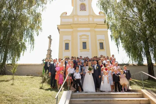 Eliška & Toník, Dvůr Honětice