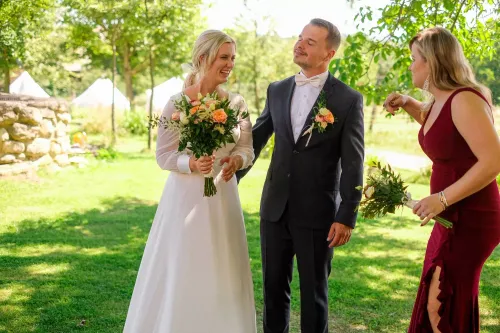 Eliška & Toník, Dvůr Honětice