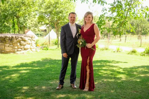 Eliška & Toník, Dvůr Honětice