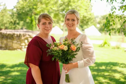 Eliška & Toník, Dvůr Honětice