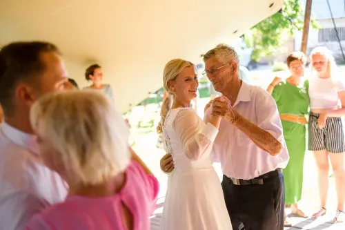Eliška & Toník, Dvůr Honětice