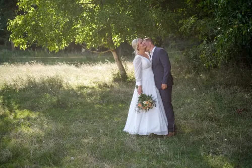 Eliška & Toník, Dvůr Honětice