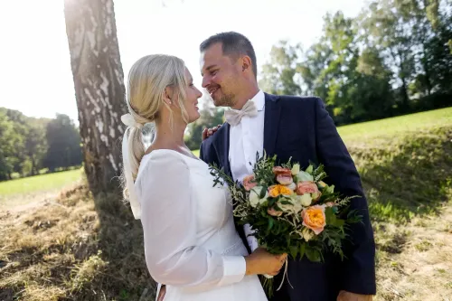 Eliška & Toník, Dvůr Honětice