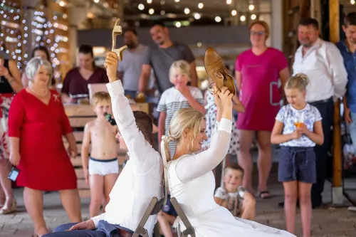 Eliška & Toník, Dvůr Honětice