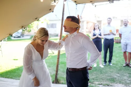 Eliška & Toník, Dvůr Honětice