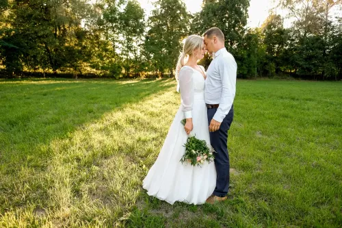 Eliška & Toník, Dvůr Honětice
