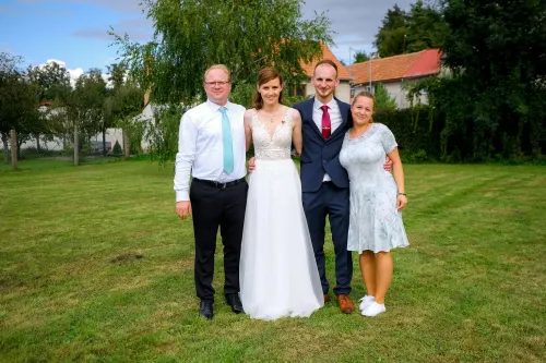 Klára & Marek, Nezamyslice