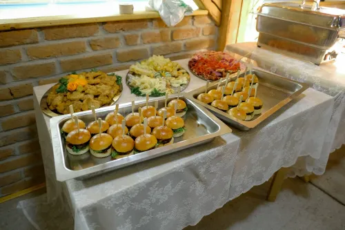 Klára & Marek, Nezamyslice