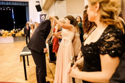 Stužkovací večírek 4.B GYKOVY 2022, Kulturní dům, Drnovice