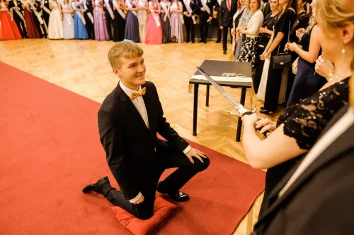 Stužkovací večírek 4.B GYKOVY 2022, Kulturní dům, Drnovice