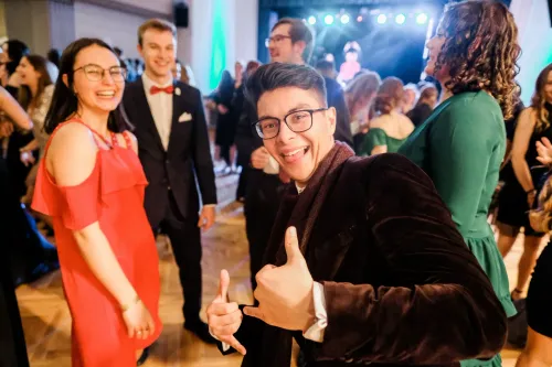Stužkovací večírek 4.B GYKOVY 2022, Kulturní dům, Drnovice